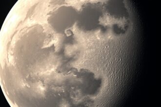 A Hold részletei, amely felfedi a libráció titkait.