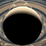 A Szaturnusz északi sarkán lévő hatszögletű vihar