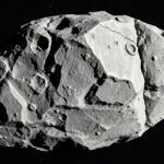 511 Davida kisbolygó részletes nézete űrbeli környezetben