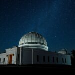 A Palomar-hegyi Csillagvizsgáló csillagok alatt