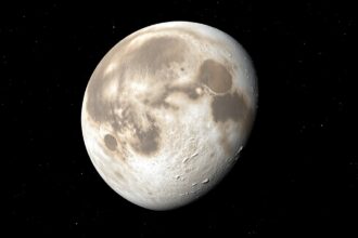 Iocaste, a sötét, szabálytalan Jupiter-hold látványa